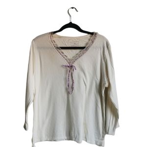 White liz Claiborne long sleeved white shirt